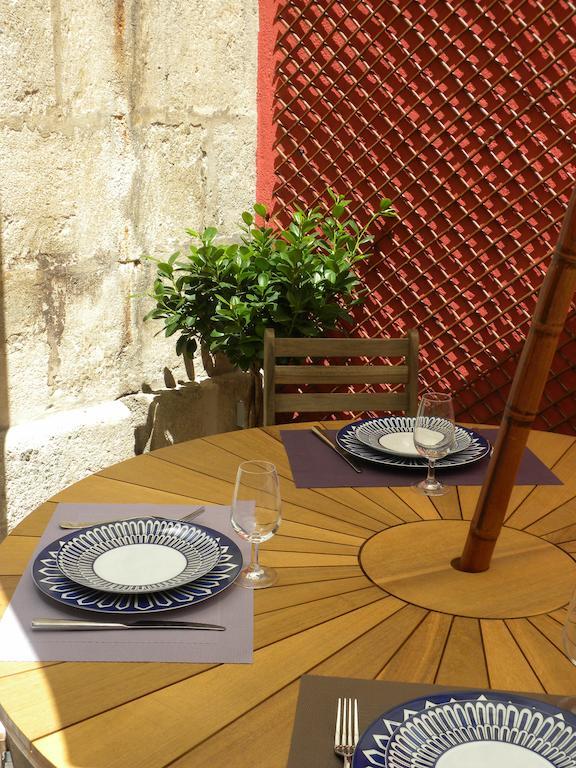 La Terrasse Du Marche Aux Fleurs Apartment มงต์เปอลิเยร์ ภายนอก รูปภาพ