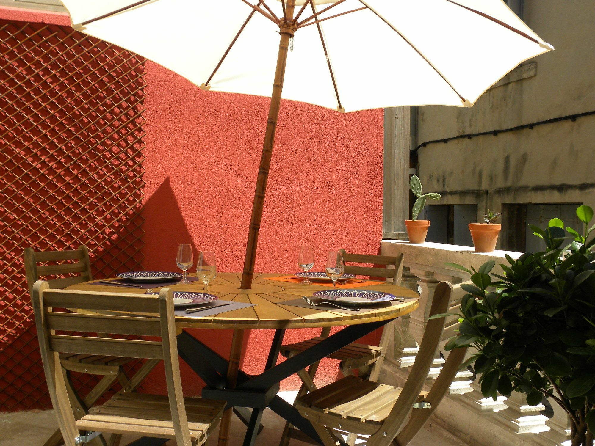 La Terrasse Du Marche Aux Fleurs Apartment มงต์เปอลิเยร์ ภายนอก รูปภาพ